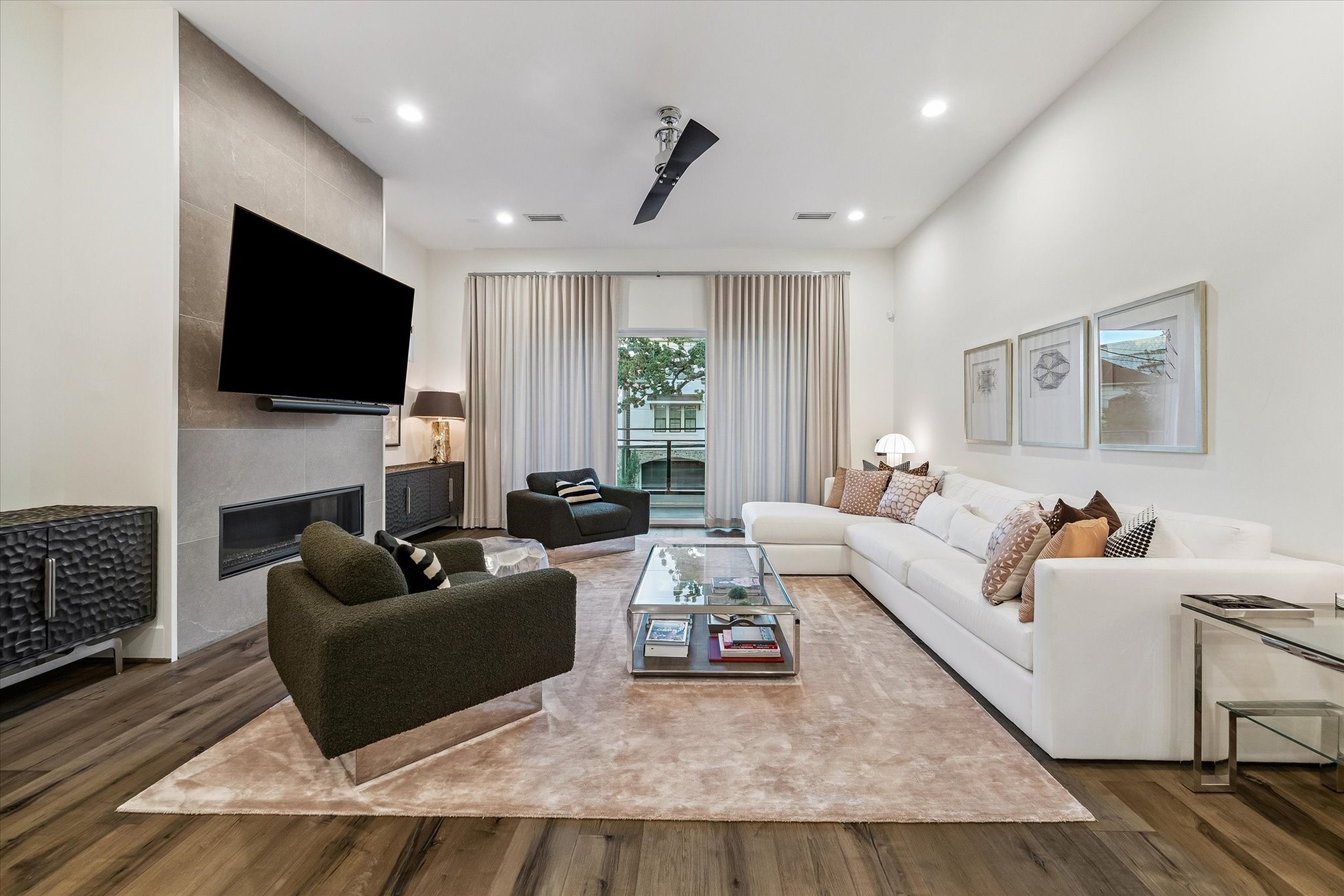  207 Birdsall Street - 物件實景