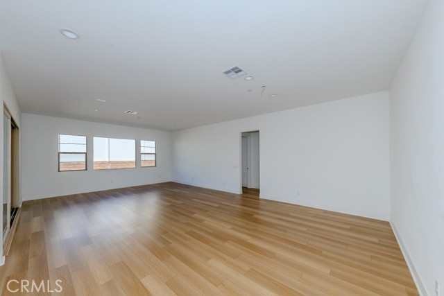 Corona, California, 92883, United States, 3 Bedrooms Bedrooms, ,3 BathroomsBathrooms,Residential,For Sale,1842584