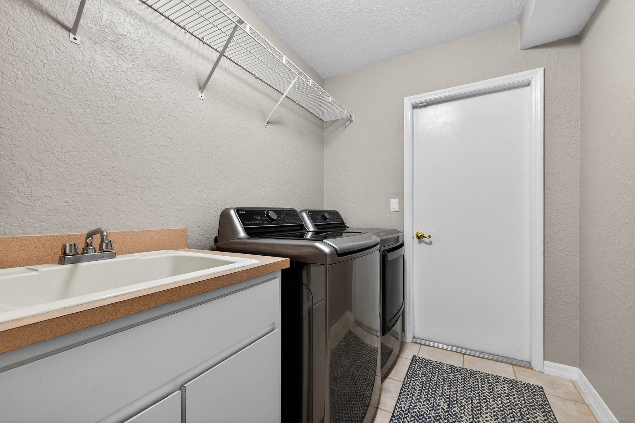 Lutz, Florida, 33549, United States, 4 Bedrooms Bedrooms, ,3 BathroomsBathrooms,Residential,For Sale,2010768