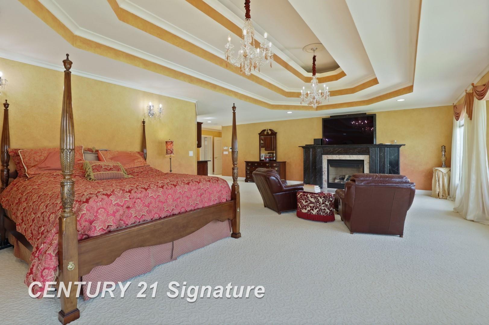 Saginaw, Michigan, 48609, United States, 4 Bedrooms Bedrooms, ,7 BathroomsBathrooms,Residential,For Sale,1980528