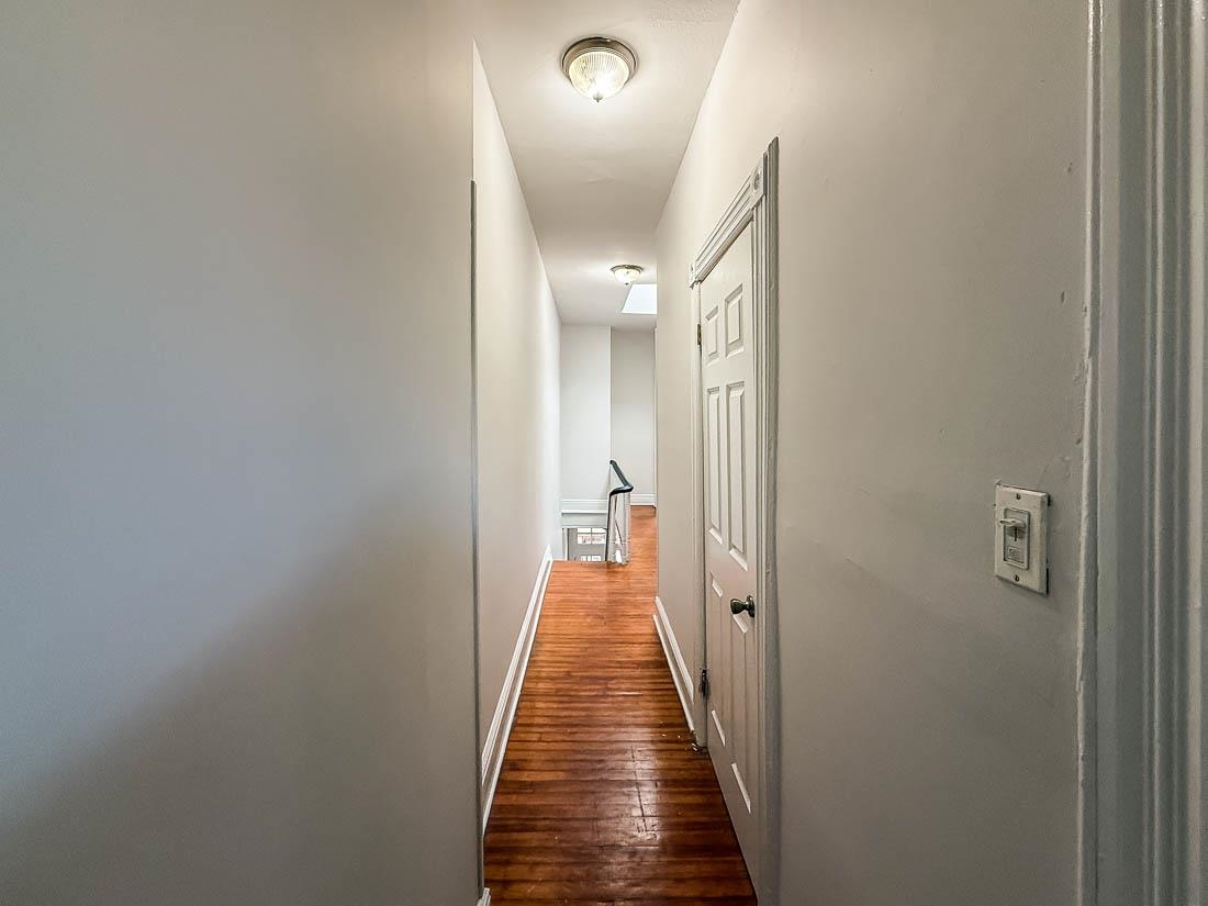 Jersey City, New Jersey, 07304, United States, 4 Bedrooms Bedrooms, ,2 BathroomsBathrooms,Residential,For Sale,1989150