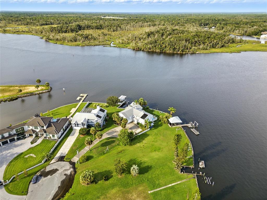 Crystal River, Florida, 34429, United States, 4 Bedrooms Bedrooms, ,3 BathroomsBathrooms,Residential,For Sale,1978566