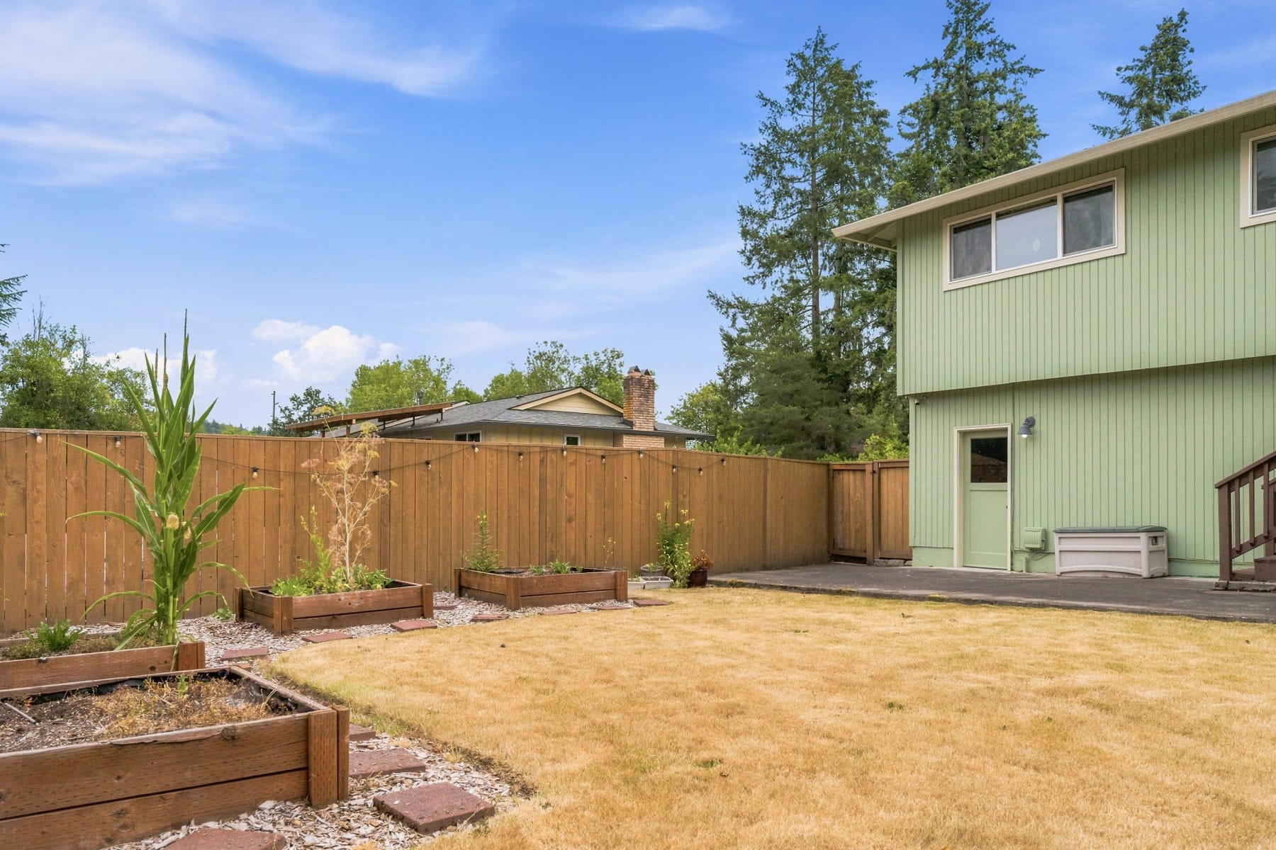  3343 SE DESWELL ST Milwaukie, OR 97267 - 物件實景