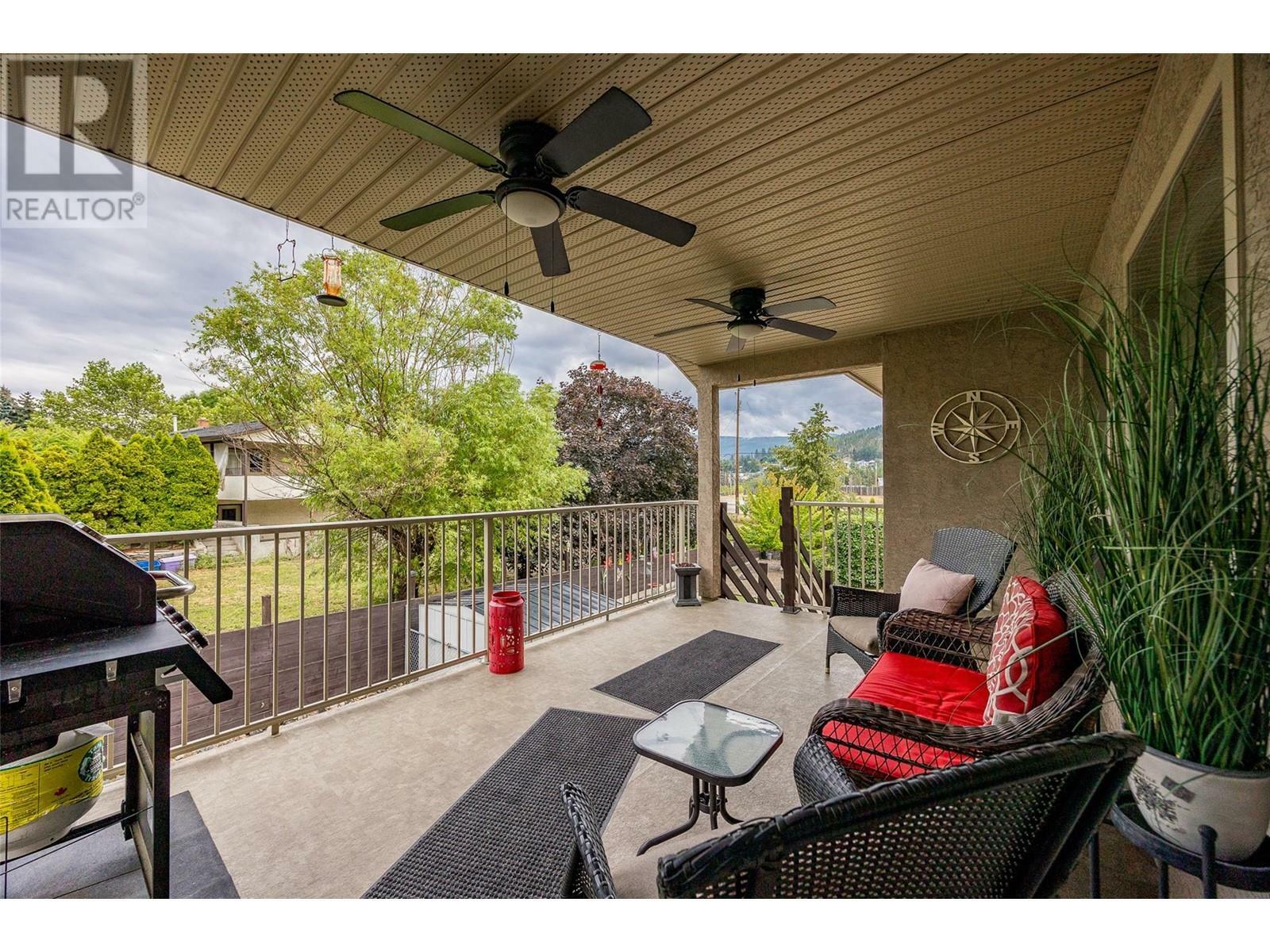 KELOWNA, British Columbia, V1P 1N8, CA, 6 Bedrooms Bedrooms, ,4 BathroomsBathrooms,Residential,For Sale,1837090