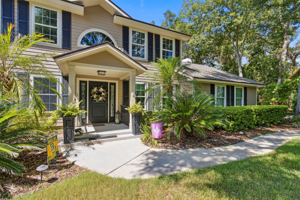 Fernandina Beach, Florida, 32034, United States, 4 Bedrooms Bedrooms, ,3 BathroomsBathrooms,Residential,For Sale,2005358
