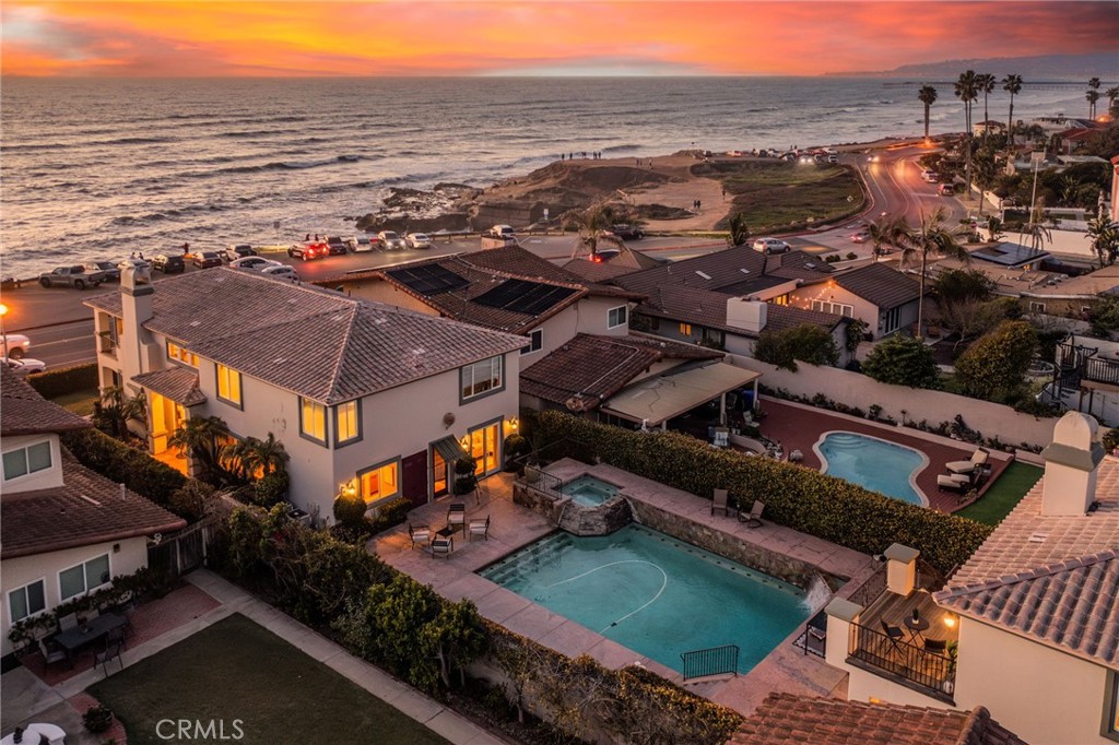San Diego, California, 92107, United States, 6 Bedrooms Bedrooms, ,5 BathroomsBathrooms,Residential,For Sale,1843009
