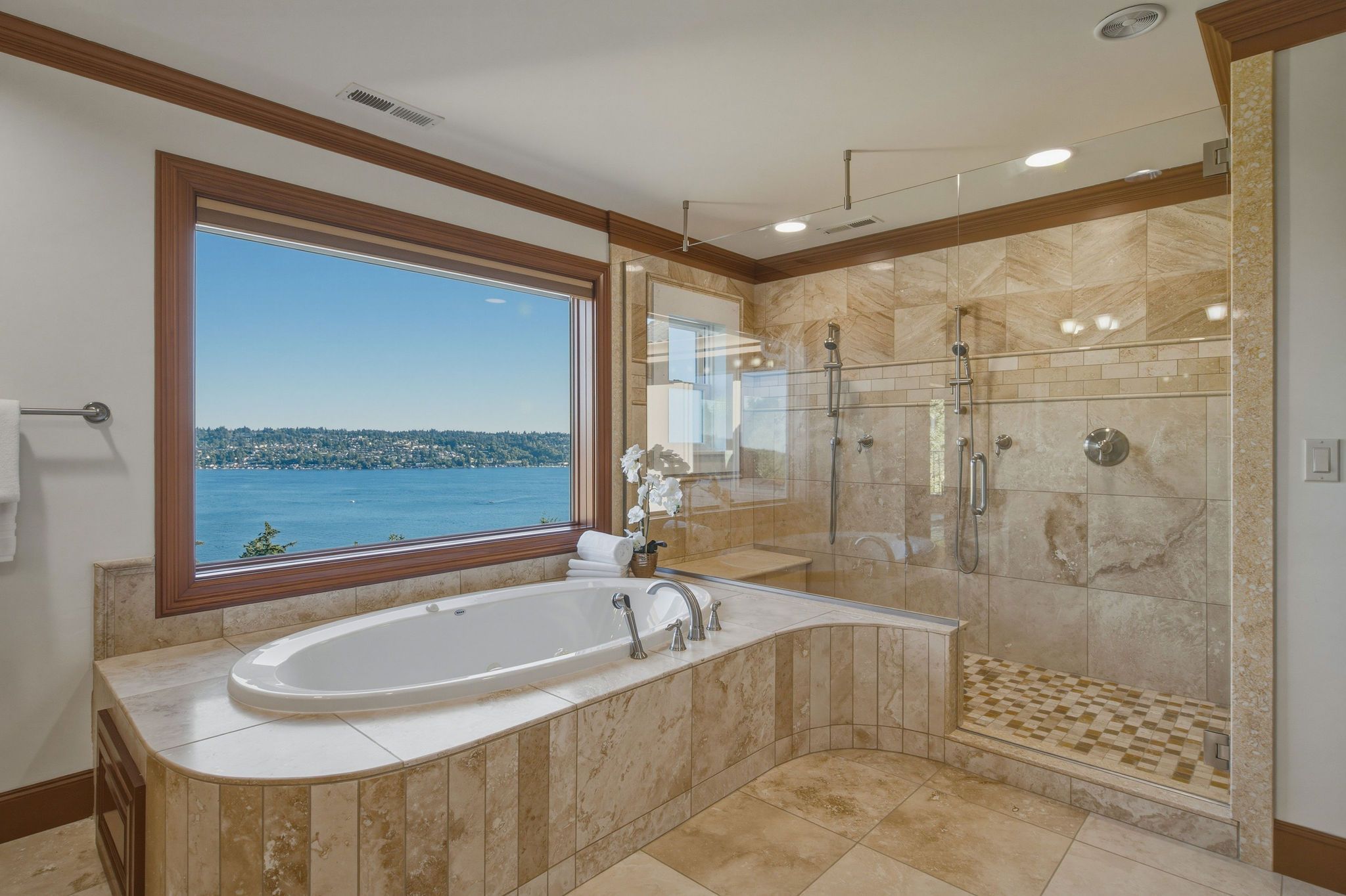  7909 78th Avenue Southeast, Mercer Island, WA 98040 - 物件實景