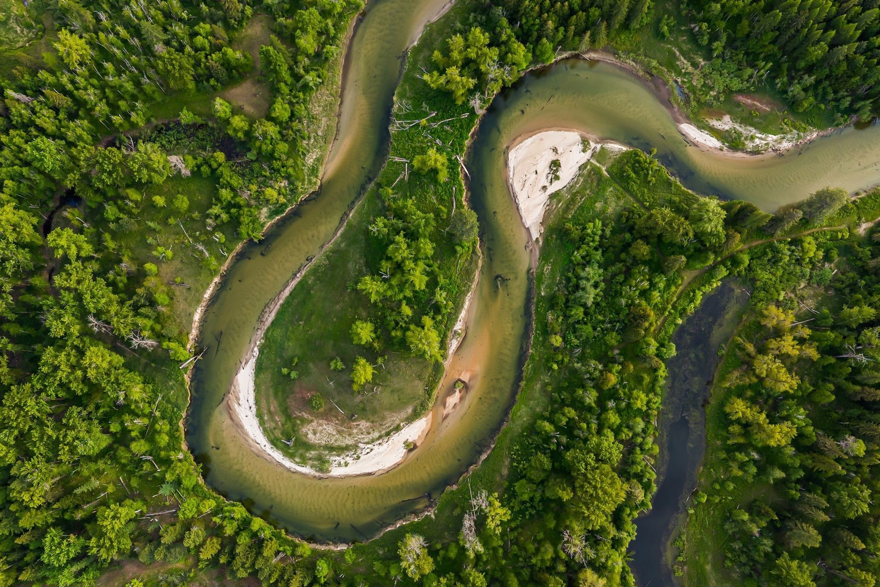  Home On The River - 物件實景