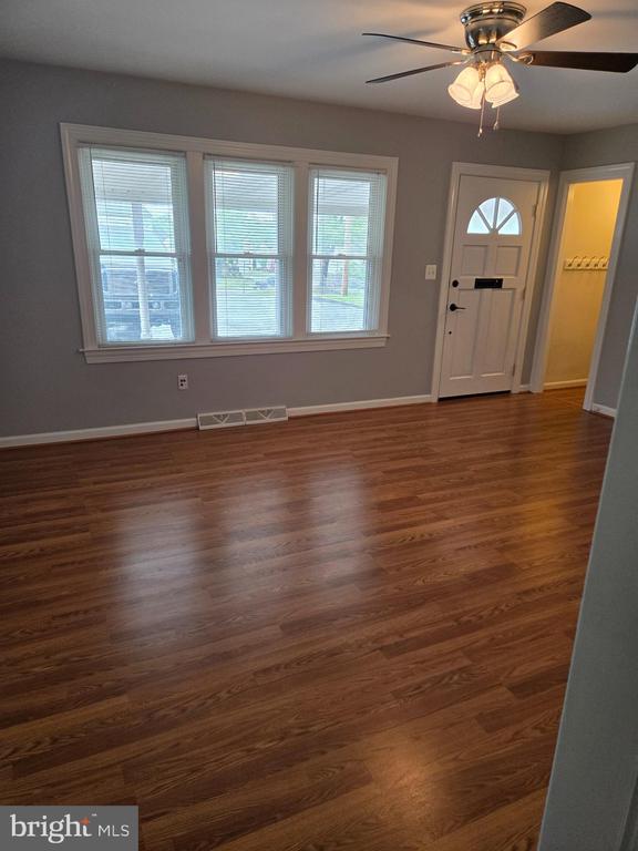 Stafford, Virginia, 22556, United States, 3 Bedrooms Bedrooms, ,2 BathroomsBathrooms,Residential,For Sale,2048018