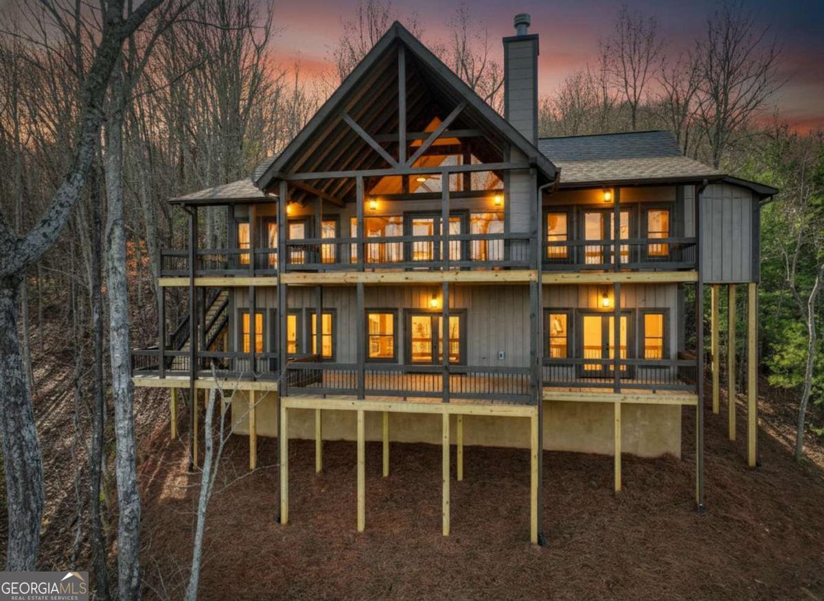 Mineral Bluff, Georgia, 30559, United States, 4 Bedrooms Bedrooms, ,4 BathroomsBathrooms,Residential,For Sale,2011407