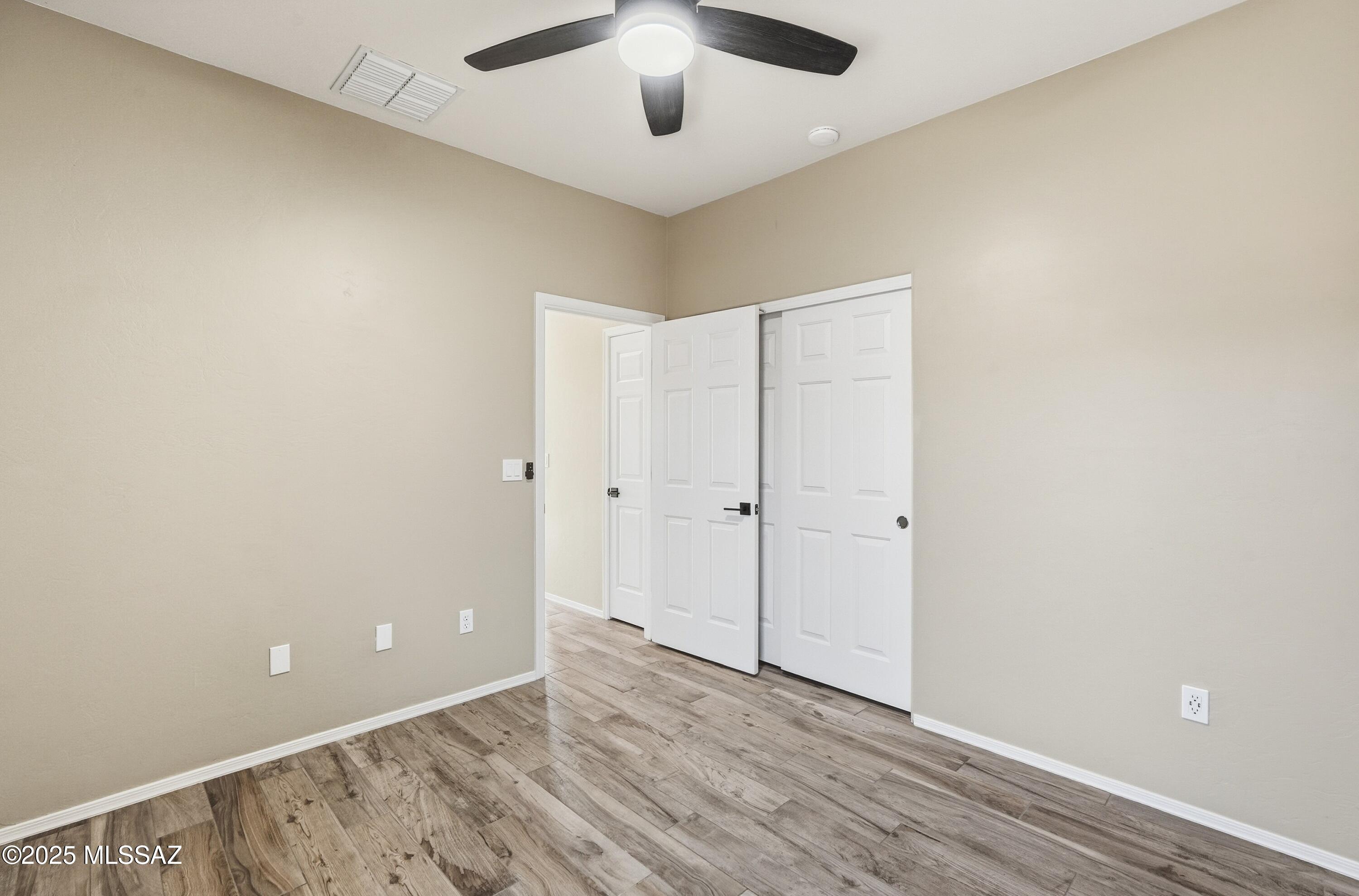 Sahuarita, Arizona, 85629, United States, 3 Bedrooms Bedrooms, ,2 BathroomsBathrooms,Residential,For Sale,1989505