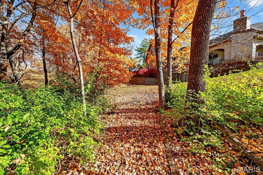 Town and Country, Missouri, 63141, United States, 6 Bedrooms Bedrooms, ,7 BathroomsBathrooms,Residential,For Sale,1992956