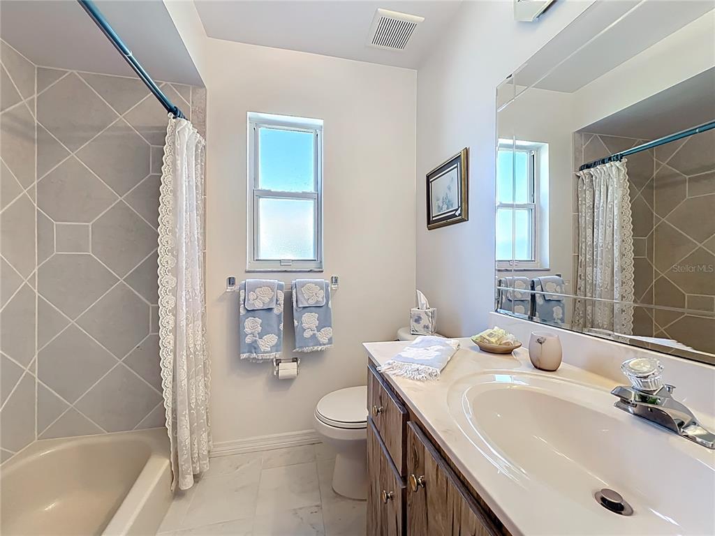 Altamonte Springs, Florida, 32701, United States, 4 Bedrooms Bedrooms, ,3 BathroomsBathrooms,Residential,For Sale,1997345