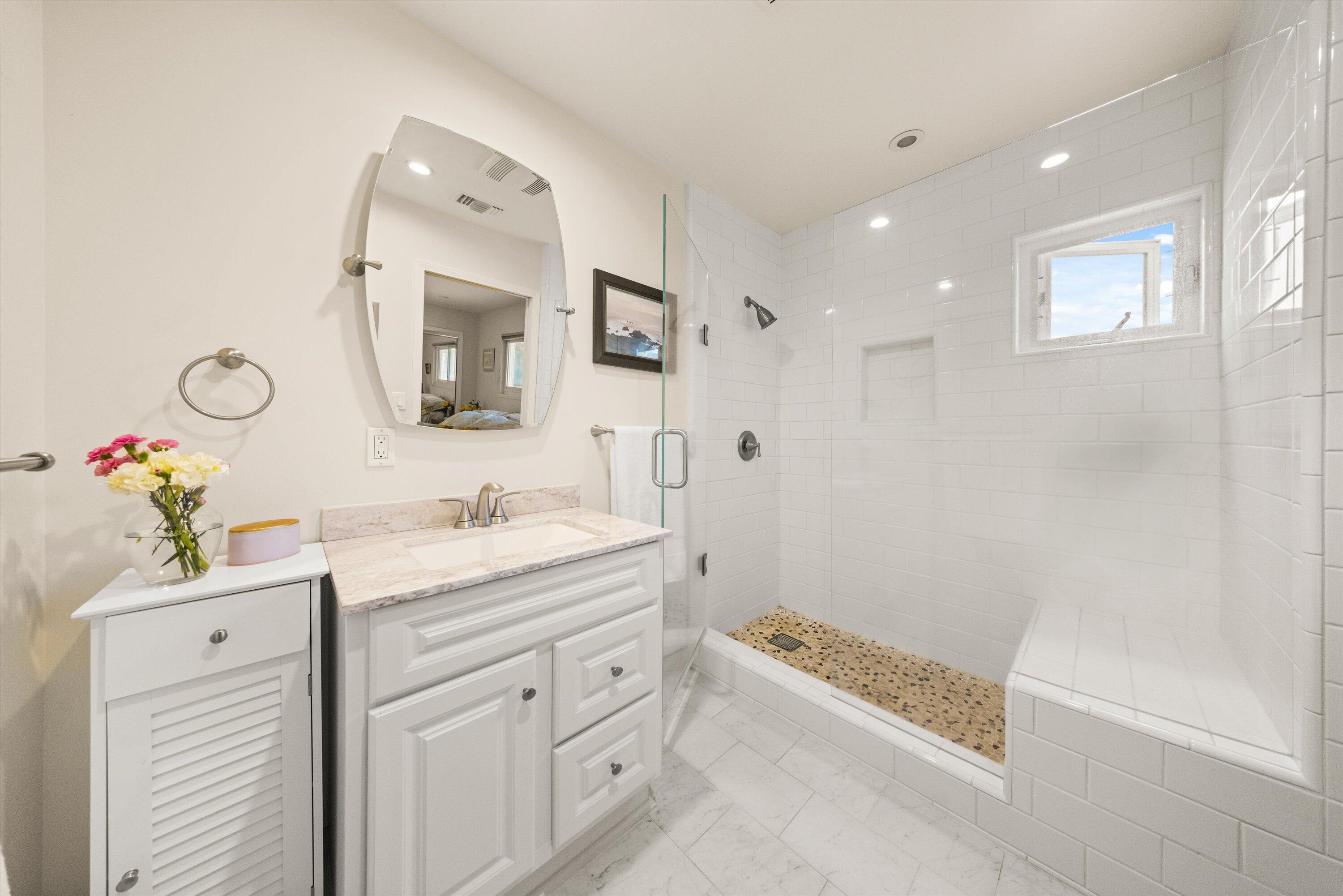Buellton, California, 93427, United States, 4 Bedrooms Bedrooms, ,3 BathroomsBathrooms,Residential,For Sale,1902526