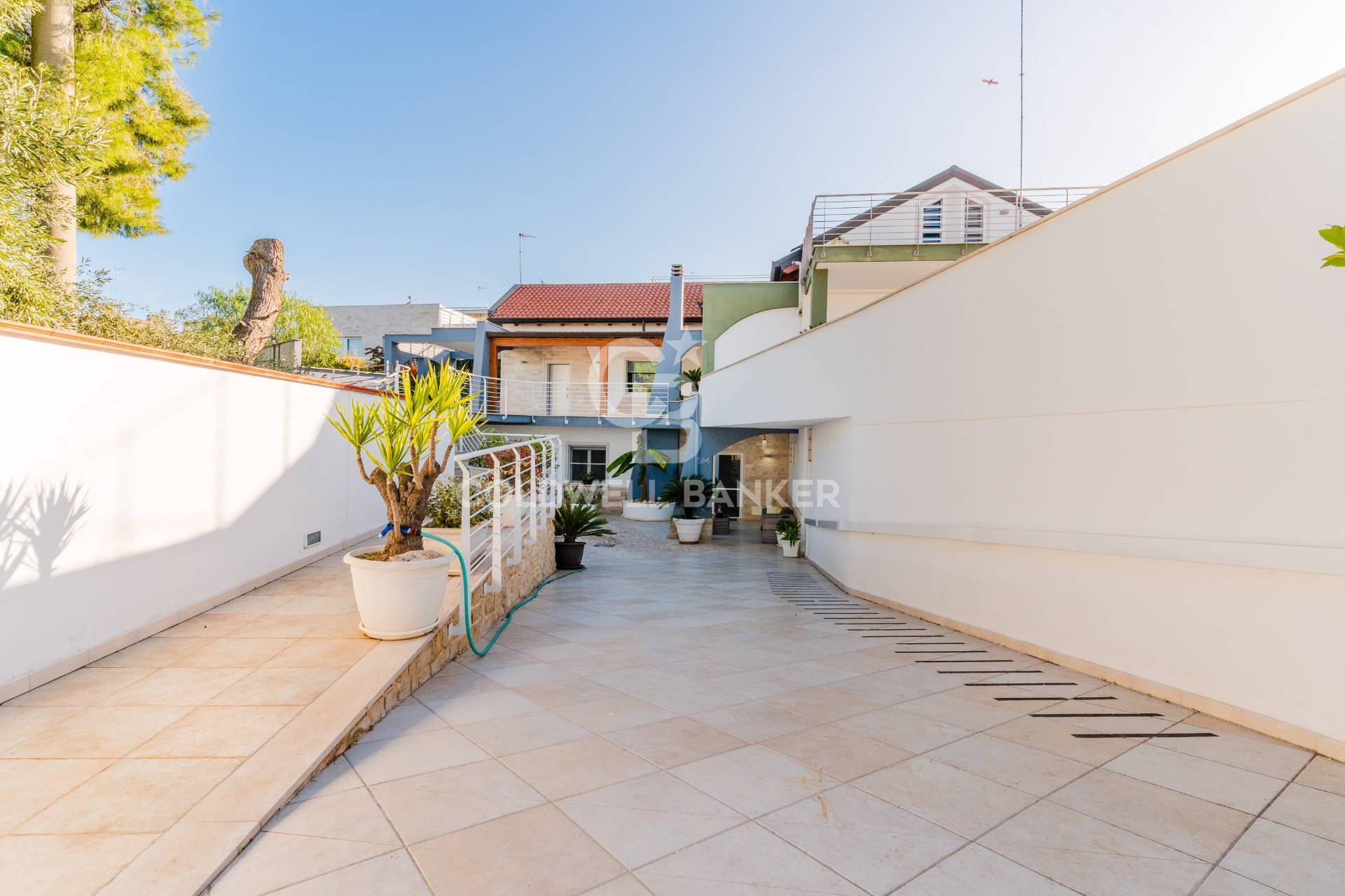 Ruvo di Puglia, Bari, 70037, IT, 4 Bedrooms Bedrooms, ,3 BathroomsBathrooms,Residential,For Sale,1987769