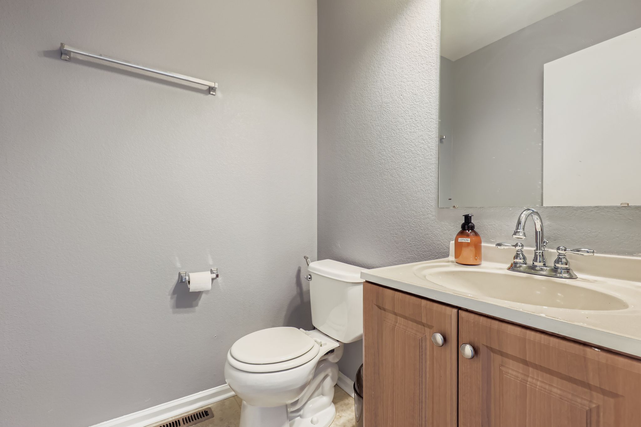 Denver, Colorado, 80239, United States, 4 Bedrooms Bedrooms, ,3 BathroomsBathrooms,Residential,For Sale,2010016