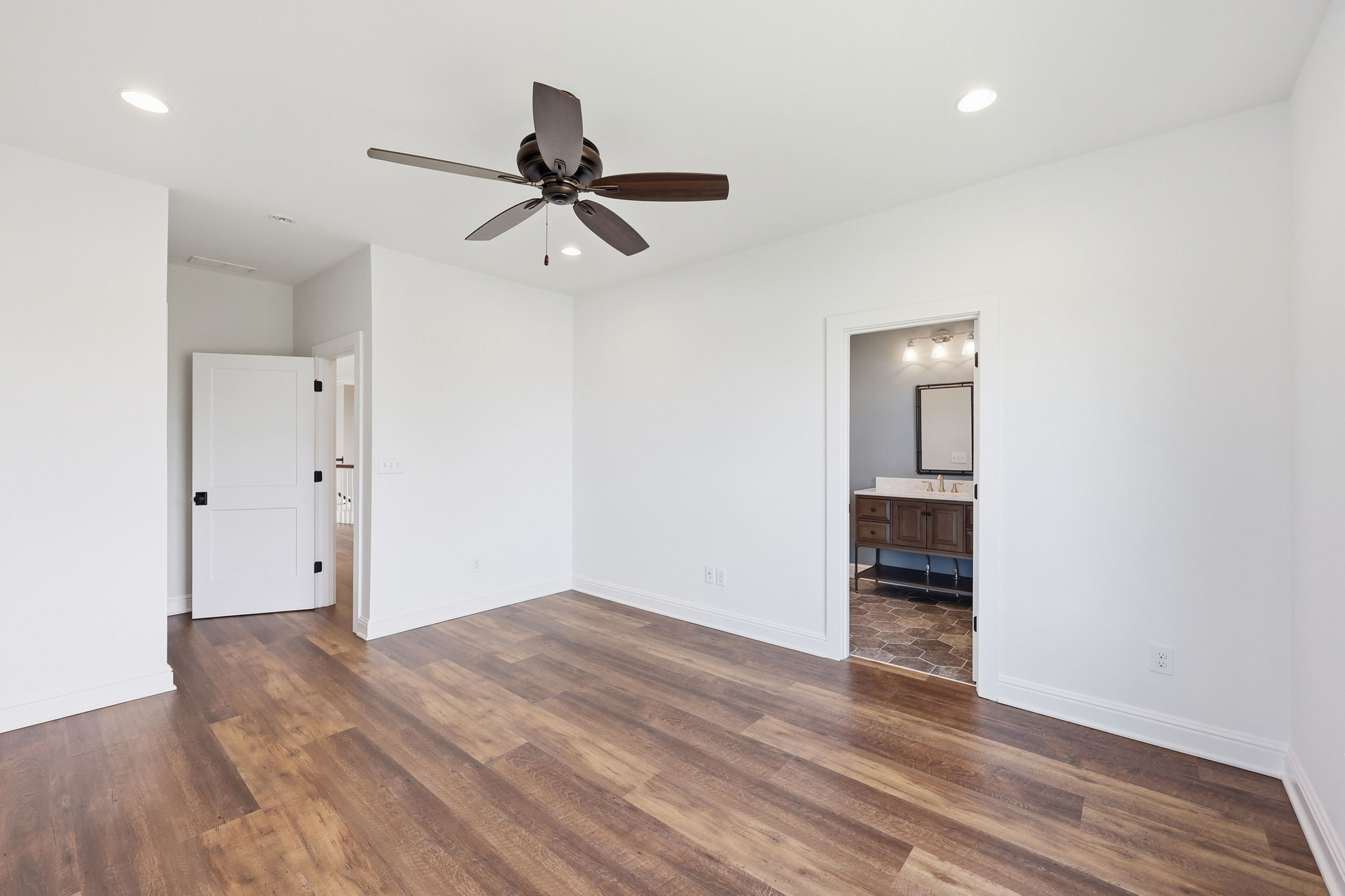  5142 Whites Lane - 物件實景