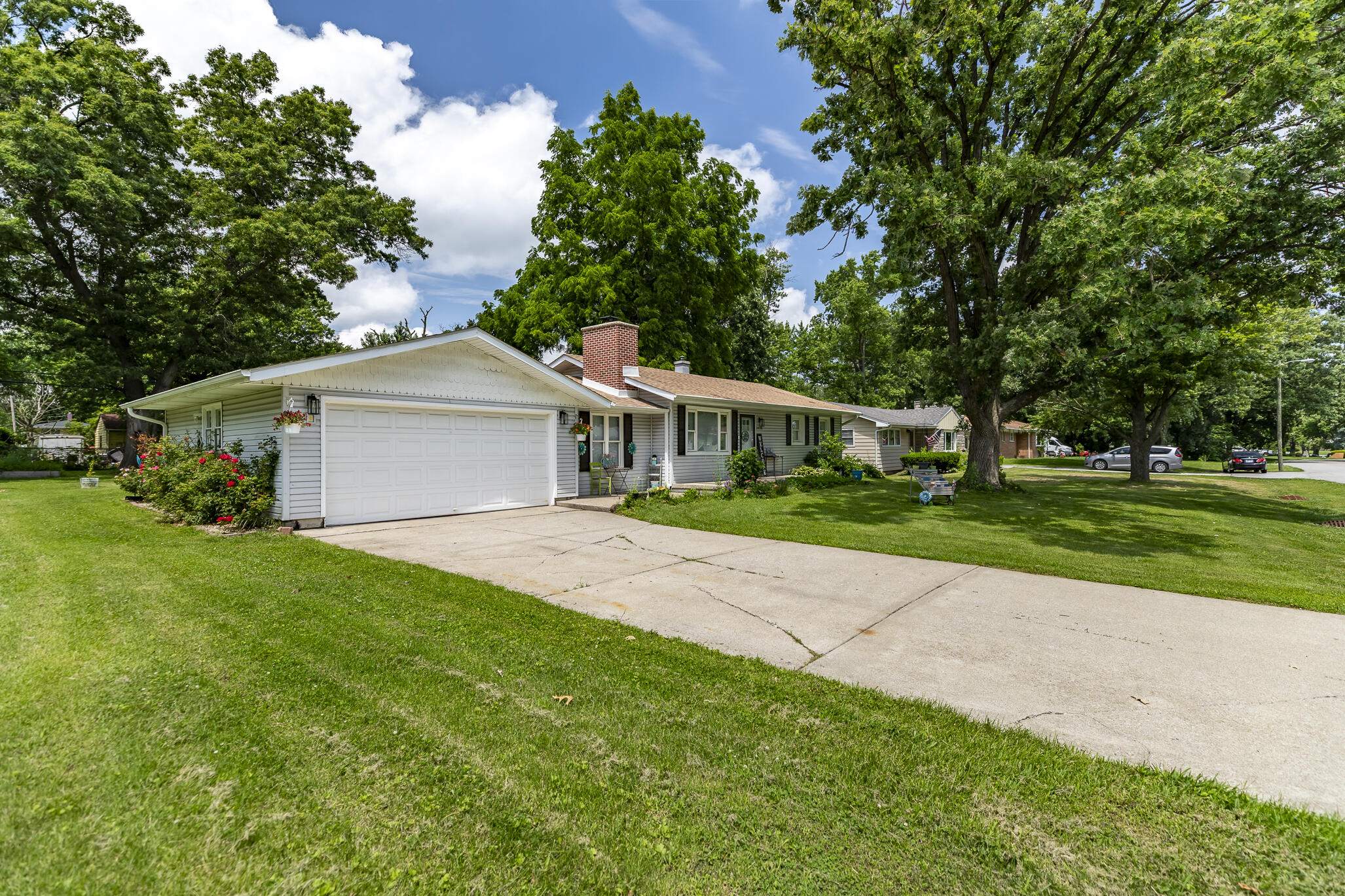 Marcella Rd, Merrillville, IN 46410 #1