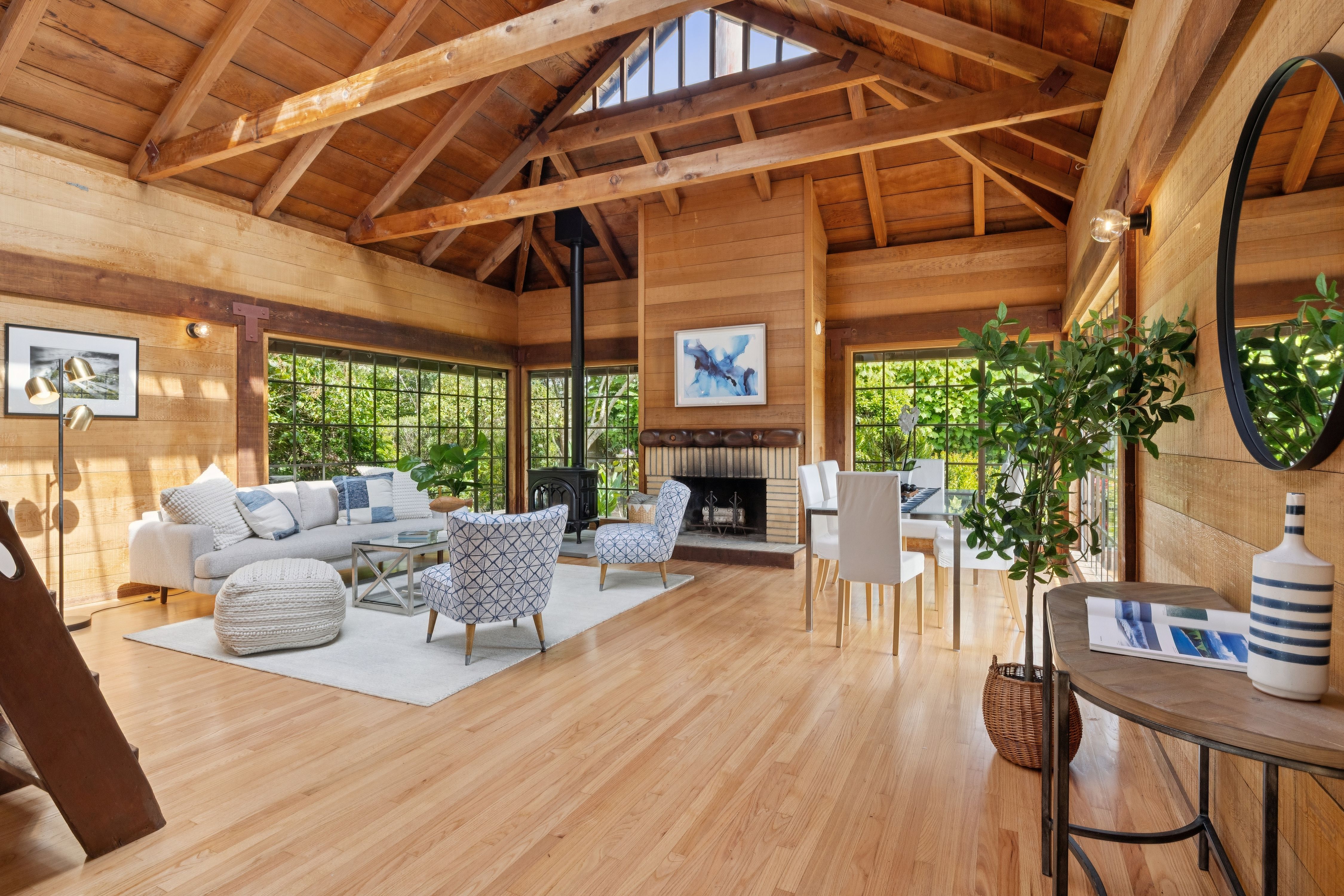  Redwood, Glass, and Companion Spaces - 物件實景