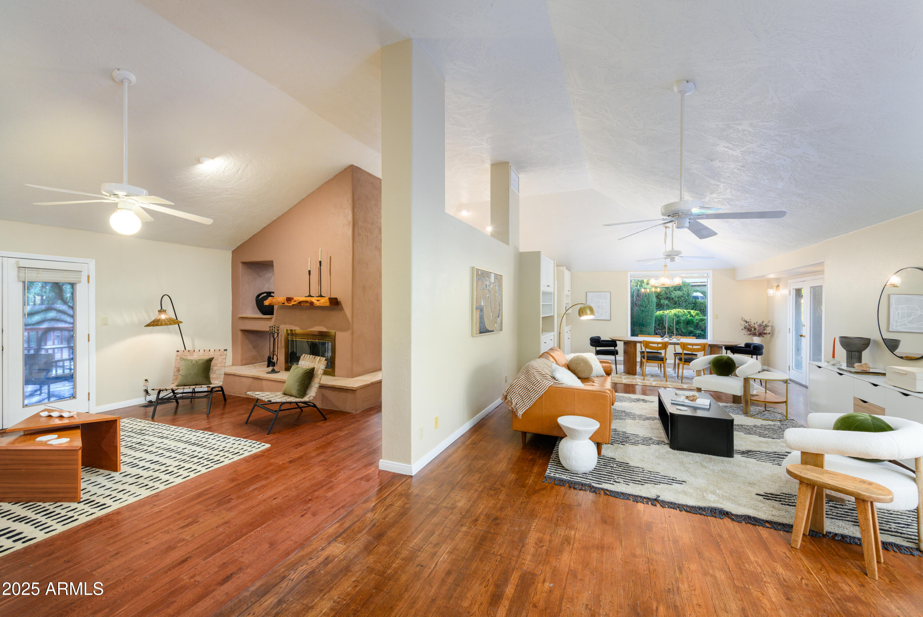 Sedona, Arizona, 86351, United States, 3 Bedrooms Bedrooms, ,4 BathroomsBathrooms,Residential,For Sale,2003507