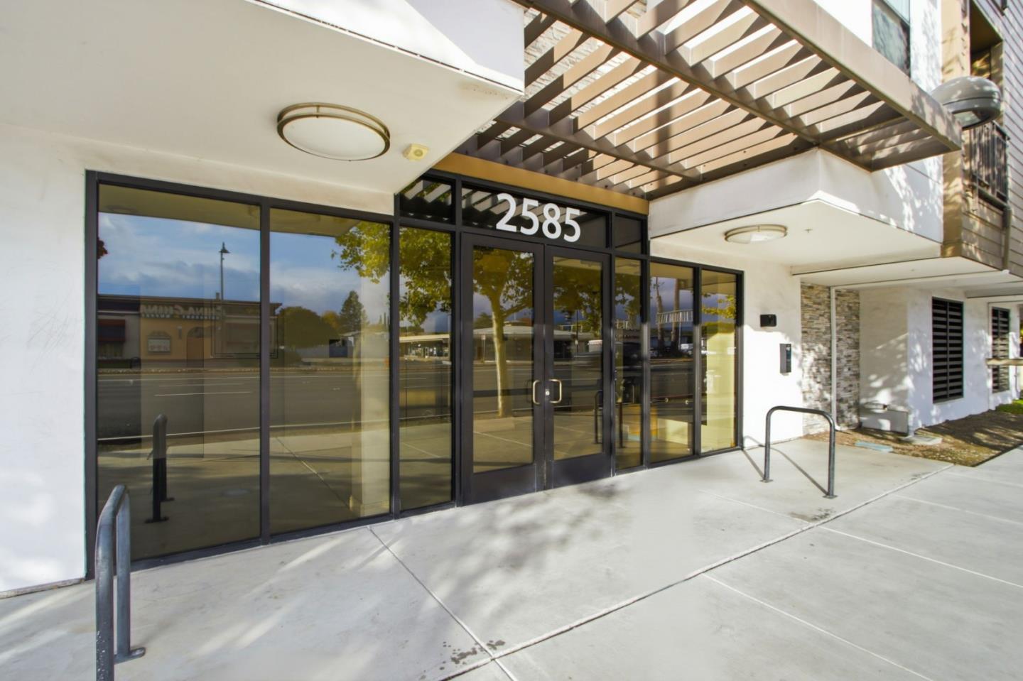 Santa Clara, California, 95051, United States, 2 Bedrooms Bedrooms, ,2 BathroomsBathrooms,Residential,For Sale,1989237