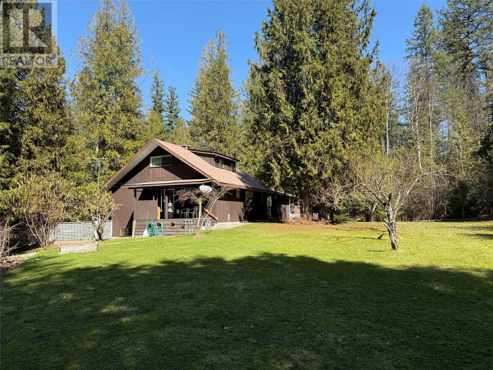 WINLAW, British Columbia, V0G 2J0, CA, 4 Bedrooms Bedrooms, ,1 BathroomBathrooms,Residential,For Sale,1837554