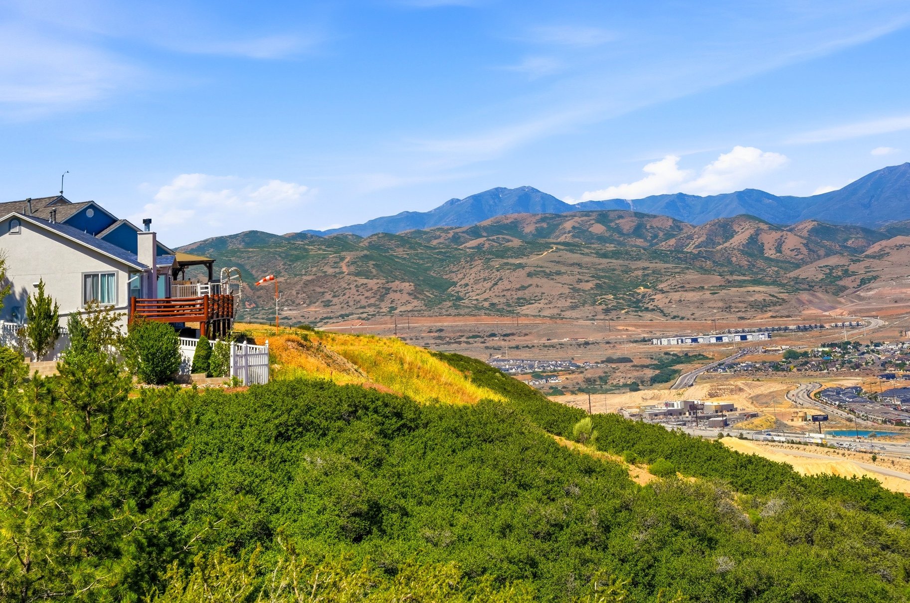  Soaring Views & Endless Potential on Draper