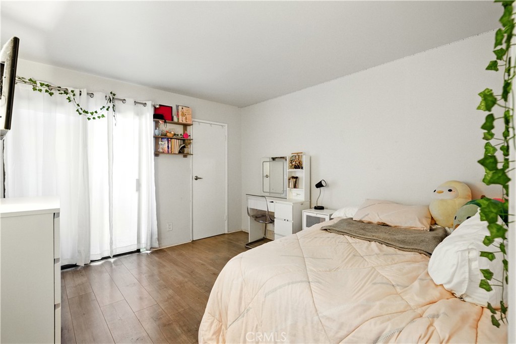 Van Nuys, California, 91405, United States, 3 Bedrooms Bedrooms, ,2 BathroomsBathrooms,Residential,For Sale,1979582