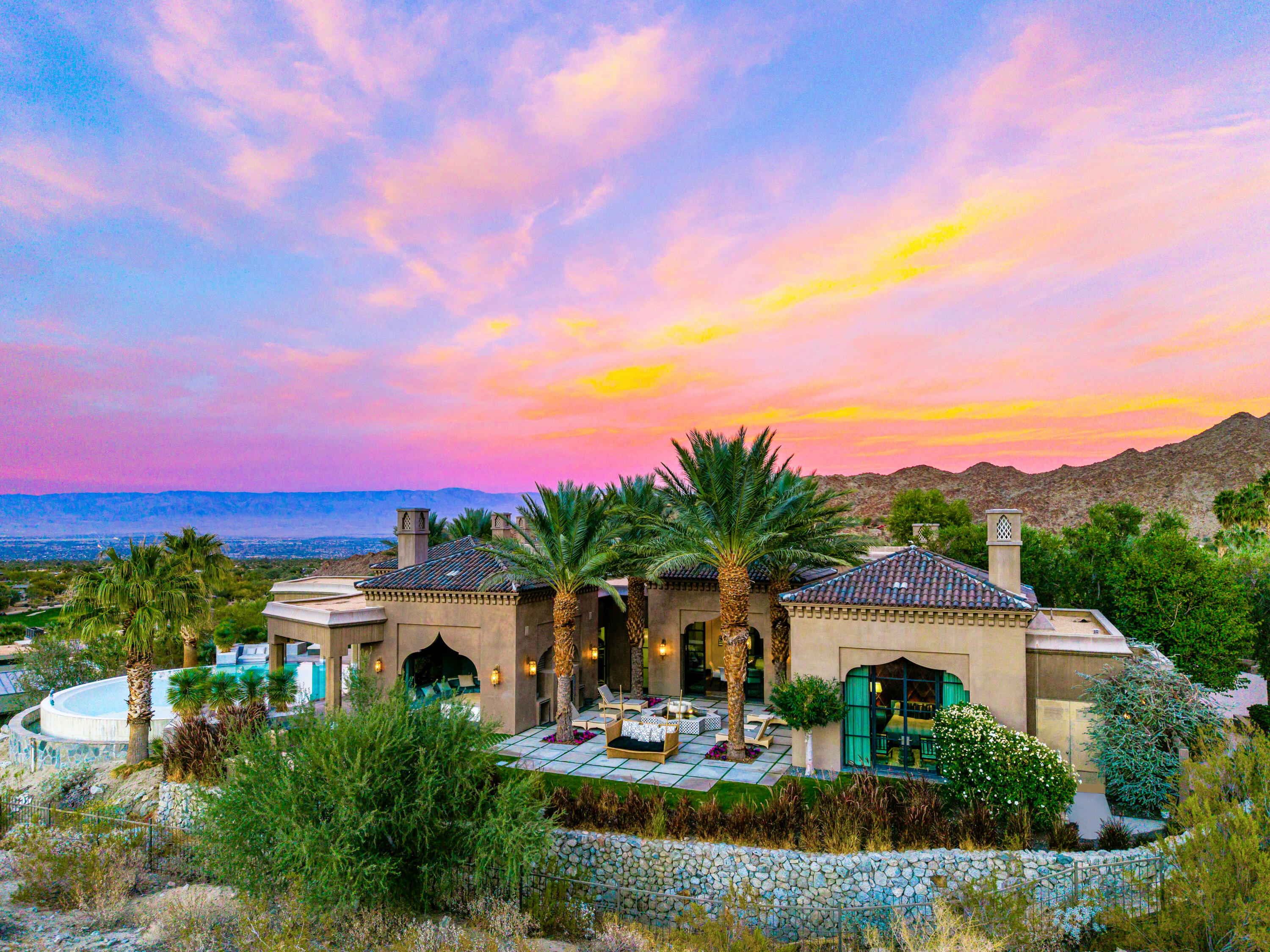 Palm Desert, California, 92260, United States, 5 Bedrooms Bedrooms, ,7 BathroomsBathrooms,Residential,For Sale,1874158