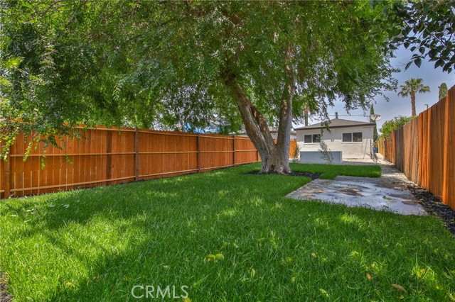 Los Angeles, California, 90059, United States, 2 Bedrooms Bedrooms, ,1 BathroomBathrooms,Residential,For Sale,1942997