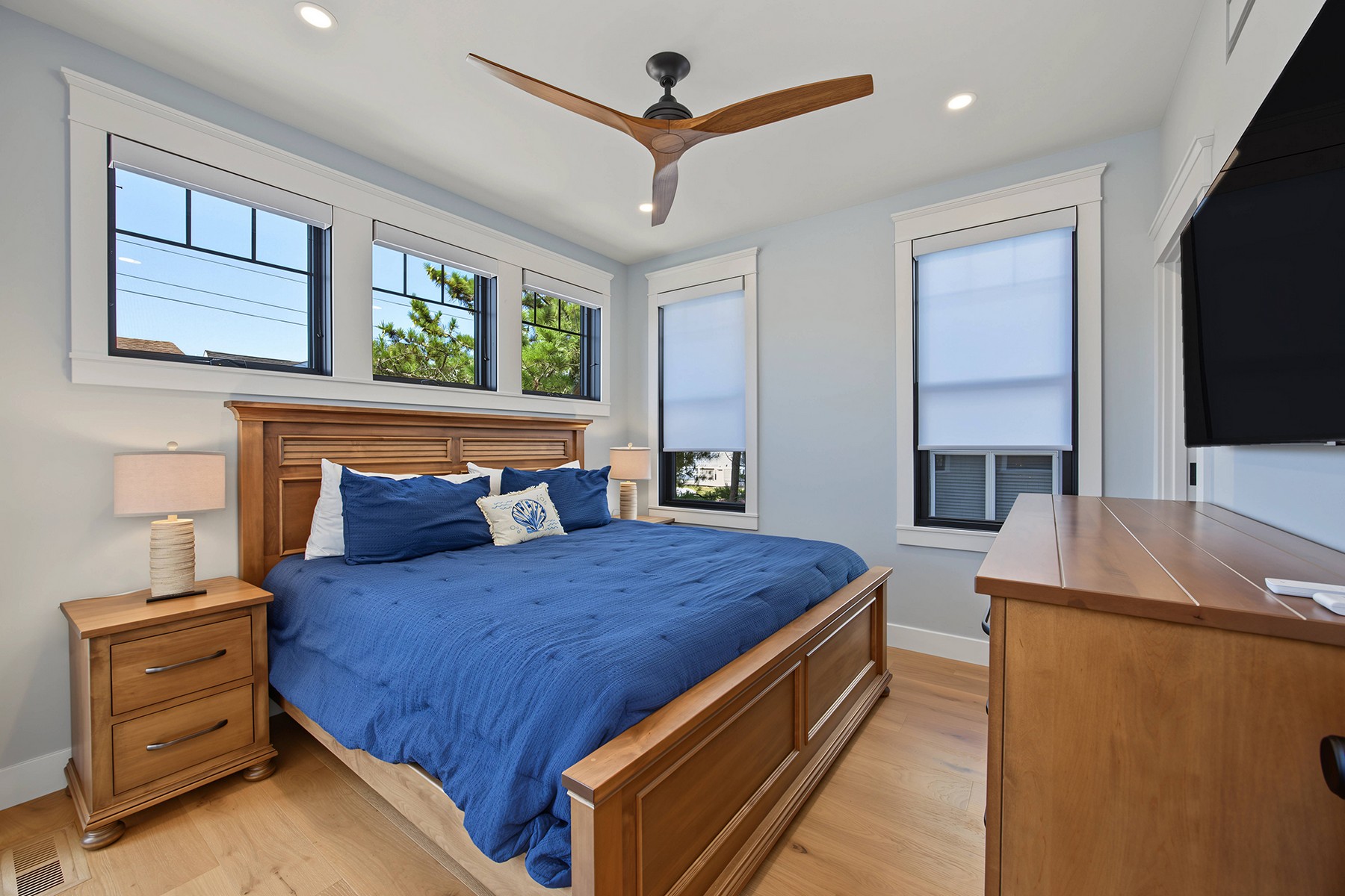  2904 Wesley Avenue Unit 1 - 物件實景