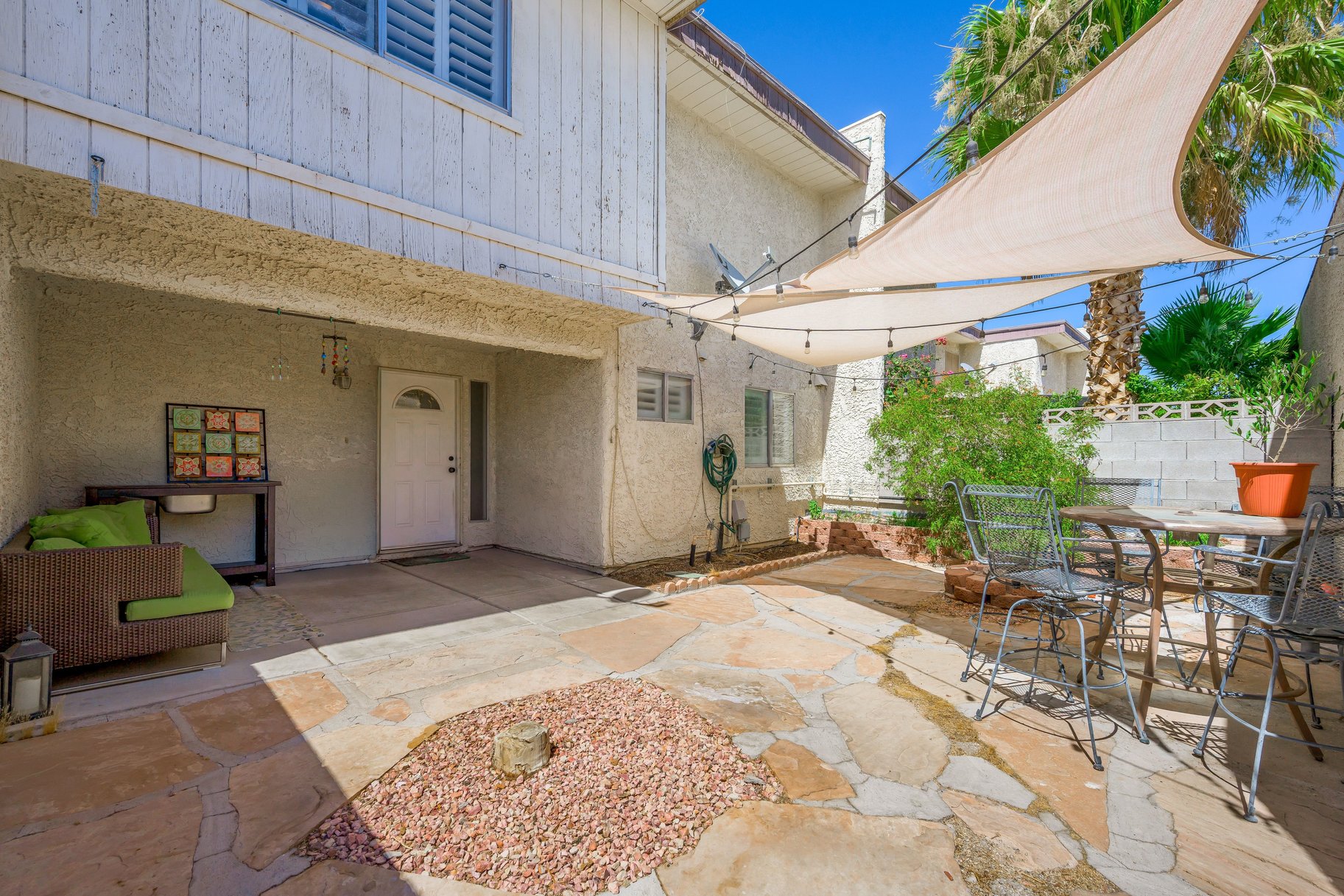  Updated Henderson Townhome in Arrowhead Estates - 物件實景