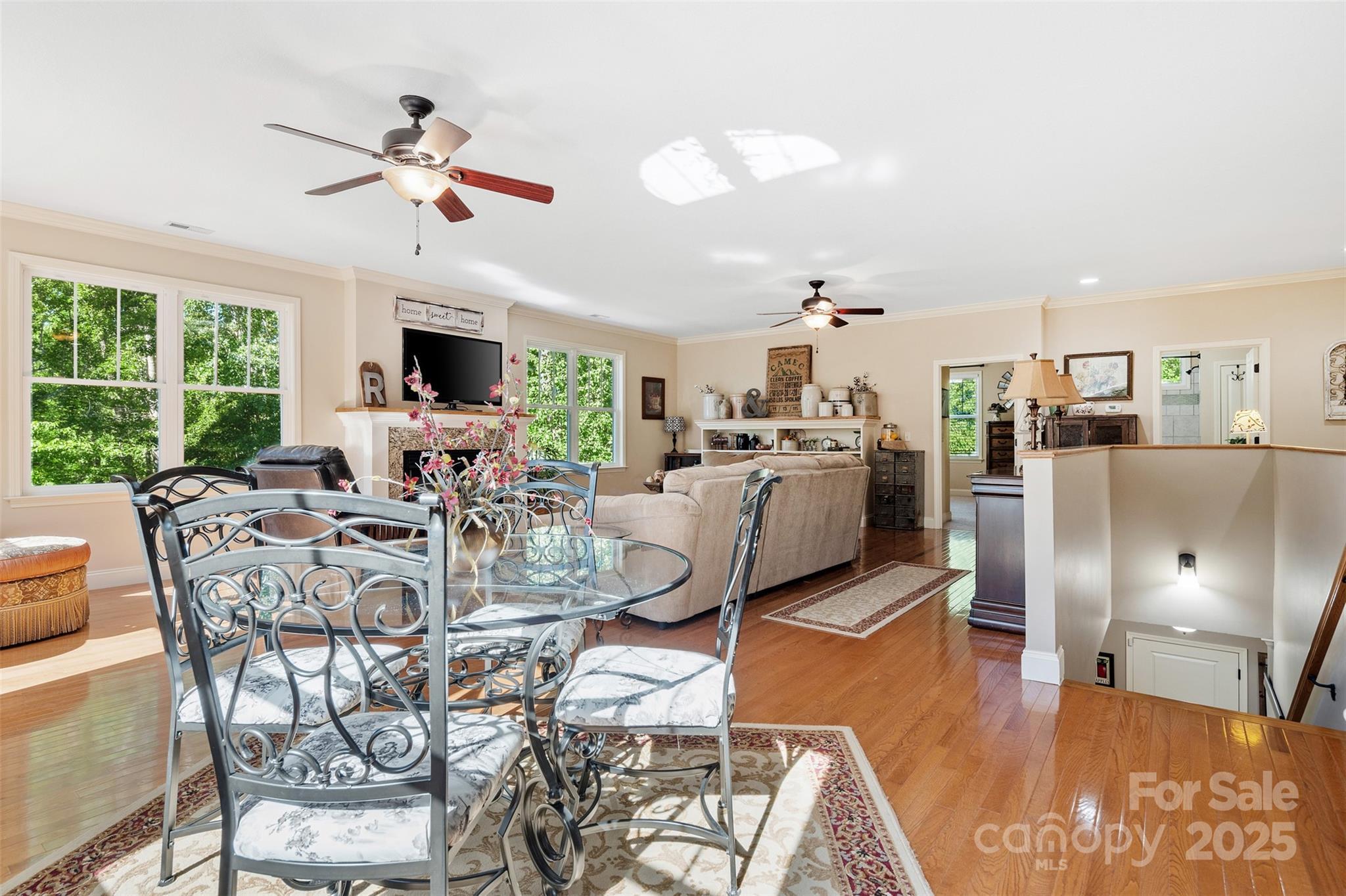 Weaverville, North Carolina, 28787, United States, 4 Bedrooms Bedrooms, ,4 BathroomsBathrooms,Residential,For Sale,1919742
