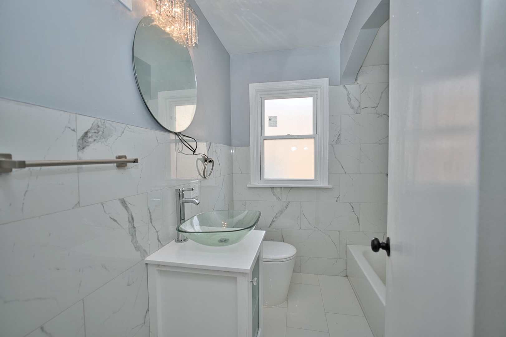 Skokie, Illinois, 60076, United States, 4 Bedrooms Bedrooms, ,3 BathroomsBathrooms,Residential,For Sale,1978573