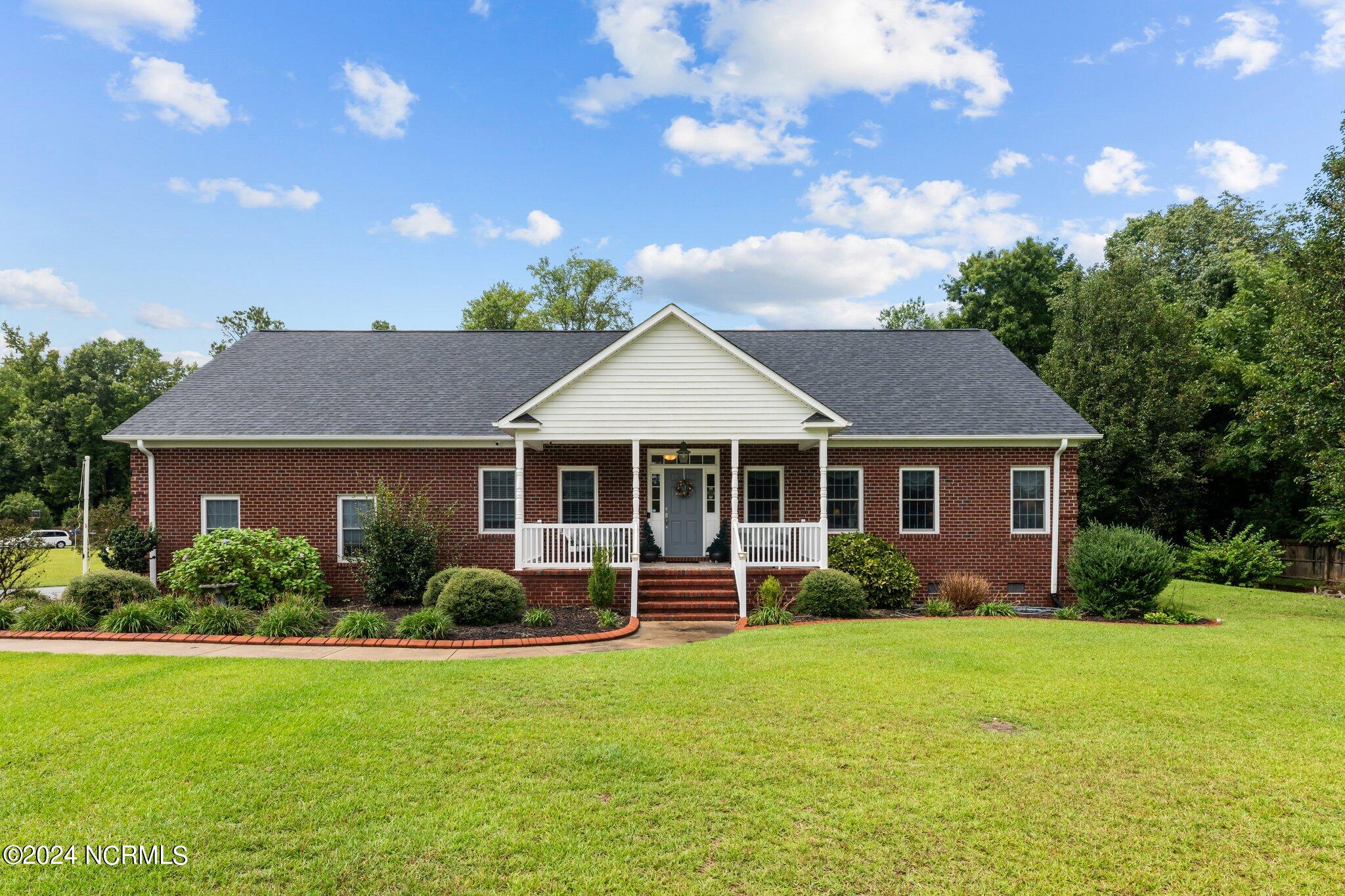 211 Stony Branch Road, New Bern, North Carolina, 28562, United States, 3 Bedrooms Bedrooms, ,2 BathroomsBathrooms,Residential,For Sale,211 Stony Branch Road,1630992