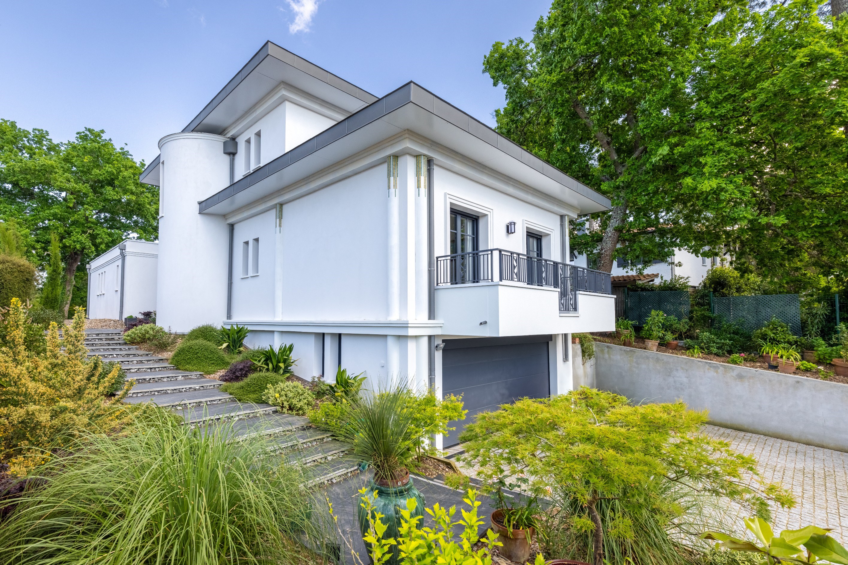  ABATILLES - NEW ART-DECO VILLA - 物件實景