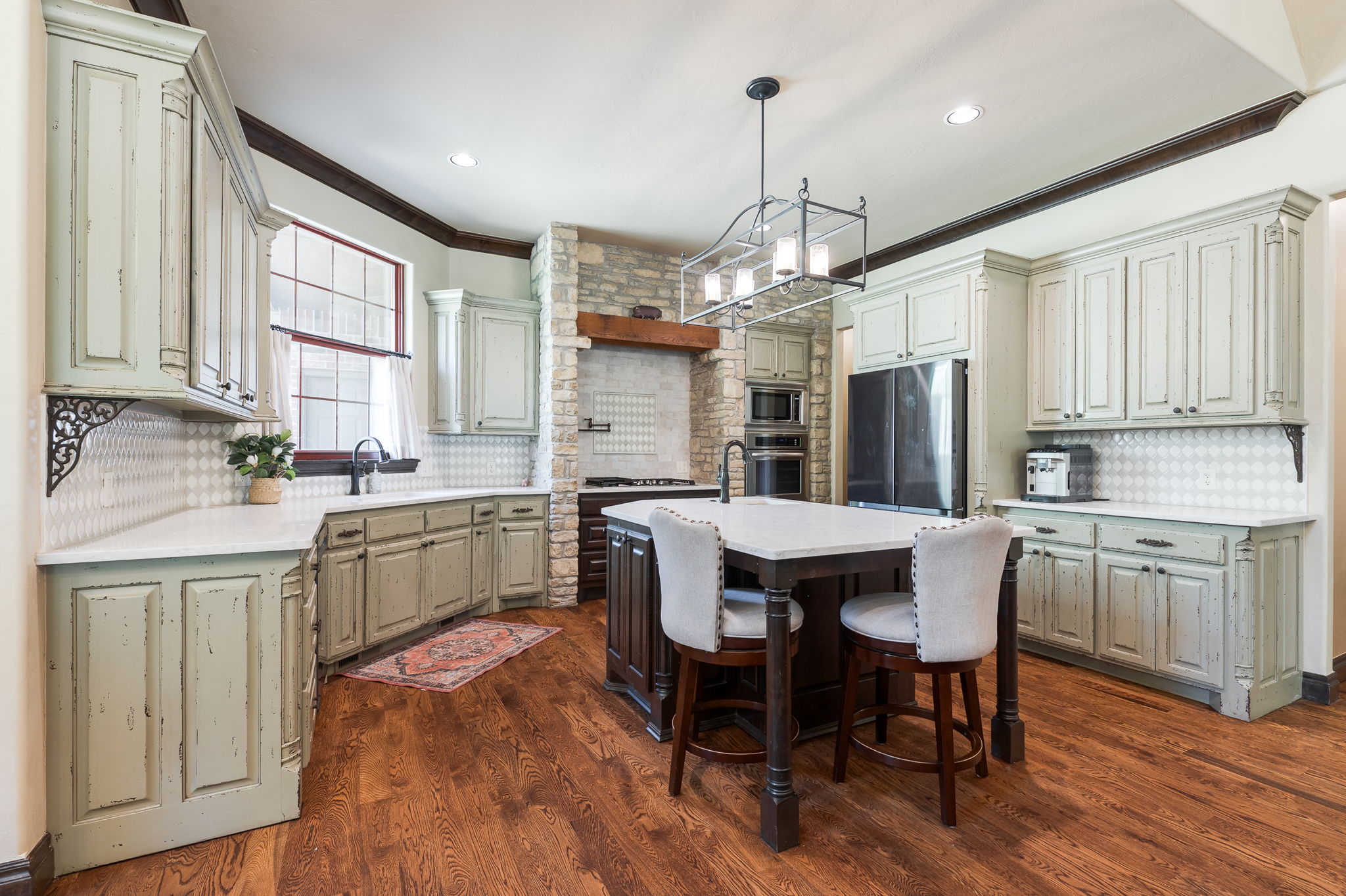  2688 La Belle Rue, Edmond, OK 73034 - 物件實景