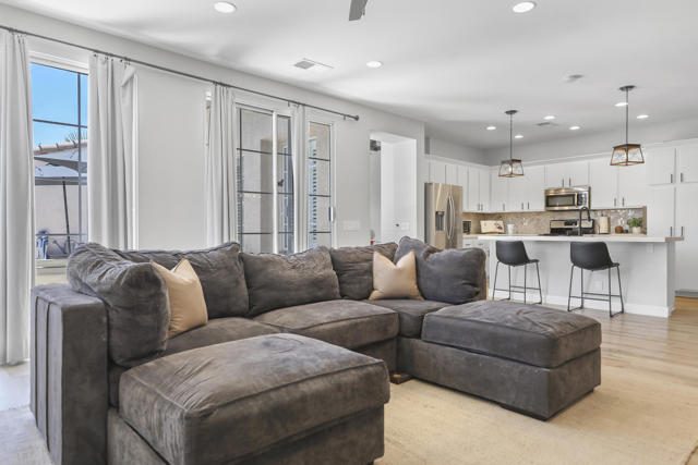 La Quinta, California, 92253, United States, 3 Bedrooms Bedrooms, ,3 BathroomsBathrooms,Residential,For Sale,1978916