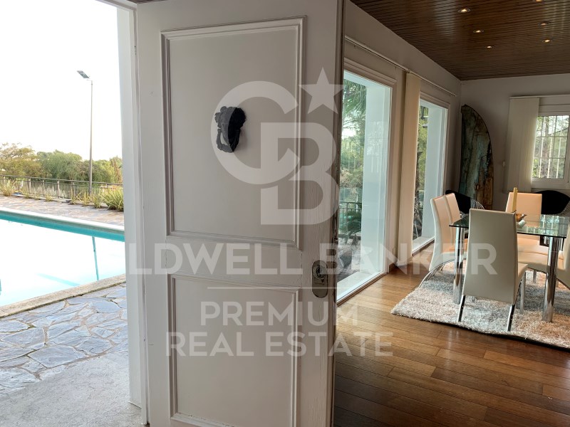 Cerdanyola del Vallès, Catalonia, ES, 5 Bedrooms Bedrooms, ,5 BathroomsBathrooms,Residential,For Sale,1491683