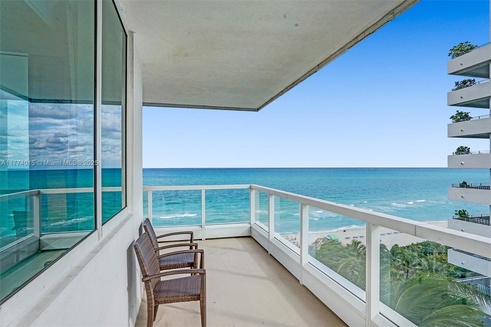 Miami Beach, Florida, 33140, United States, 2 Bedrooms Bedrooms, ,3 BathroomsBathrooms,Residential,For Sale,1759020