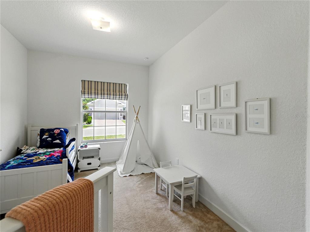 Lakeland, Florida, 33813, United States, 4 Bedrooms Bedrooms, ,3 BathroomsBathrooms,Residential,For Sale,1829235
