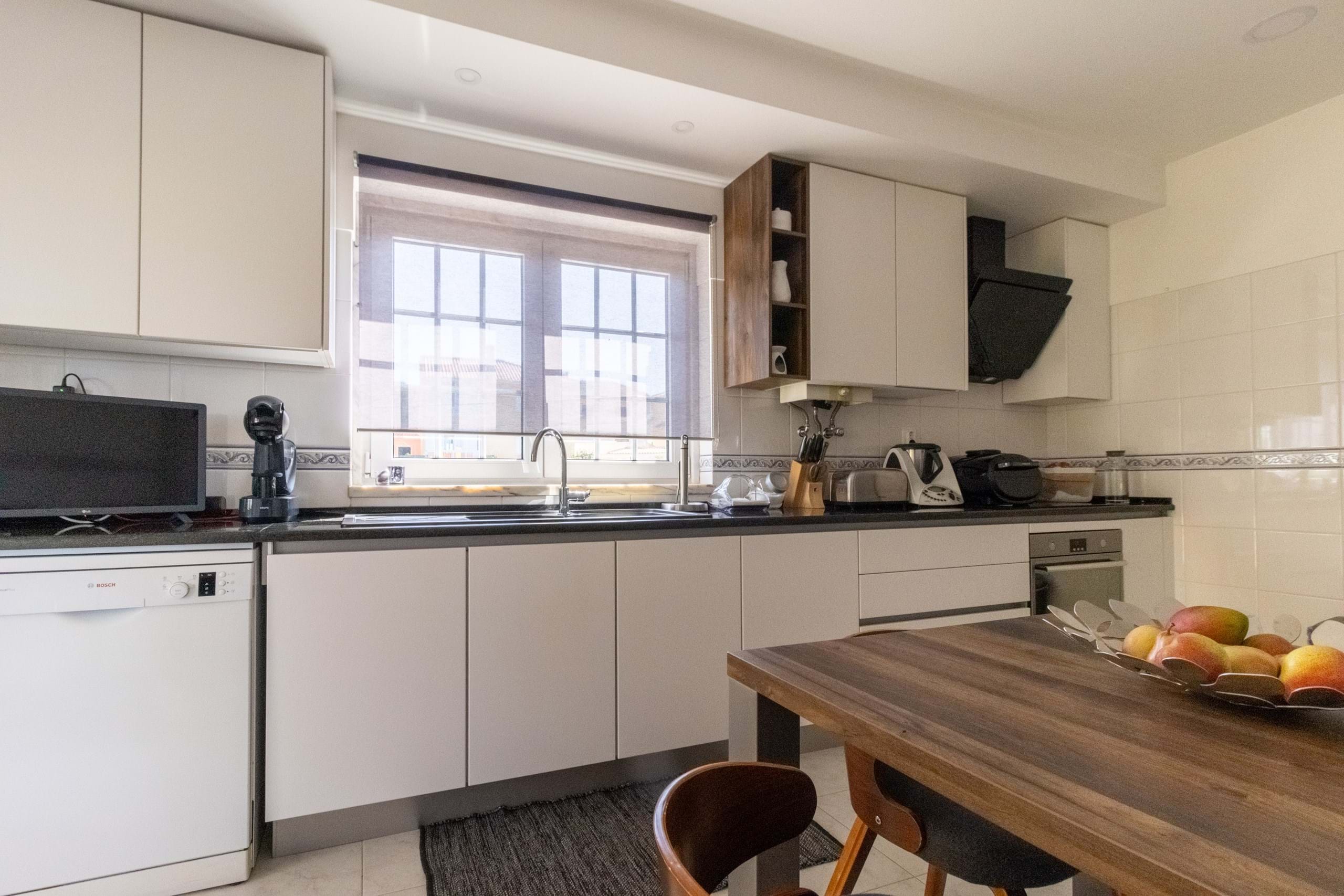 Cascais, Lisbon, 2645-436, PT, 2 Bedrooms Bedrooms, ,2 BathroomsBathrooms,Residential,For Sale,1898687