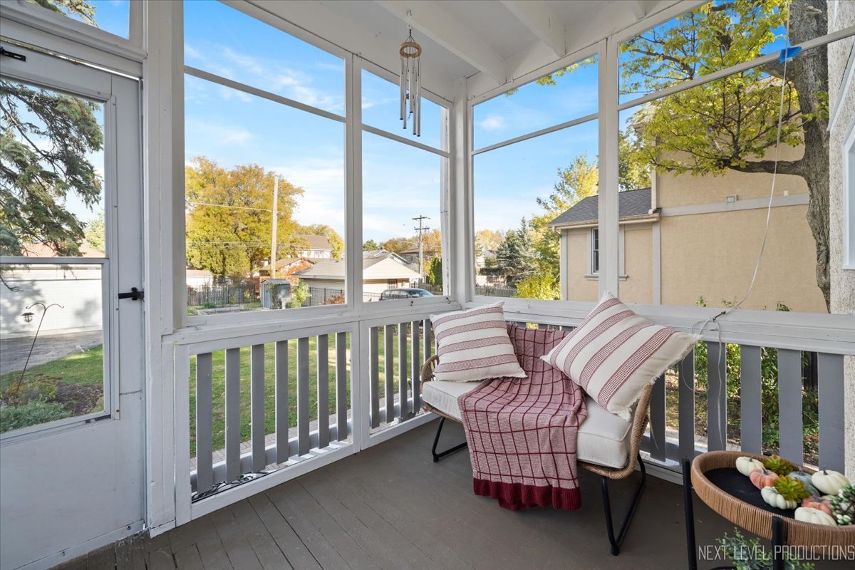 Riverside, Illinois, 60546, United States, 3 Bedrooms Bedrooms, ,3 BathroomsBathrooms,Residential,For Sale,1988558