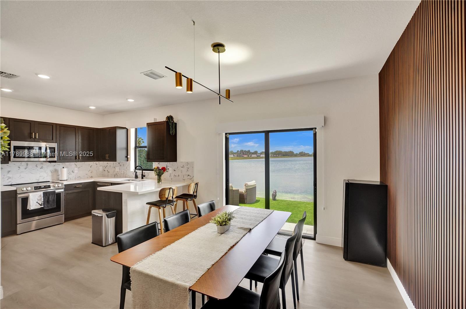 Miami, Florida, 33179, United States, 3 Bedrooms Bedrooms, ,3 BathroomsBathrooms,Residential,For Sale,1784236