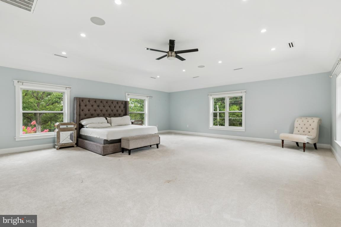 Alexandria, Virginia, 22312, United States, 7 Bedrooms Bedrooms, ,8 BathroomsBathrooms,Residential,For Sale,1904380