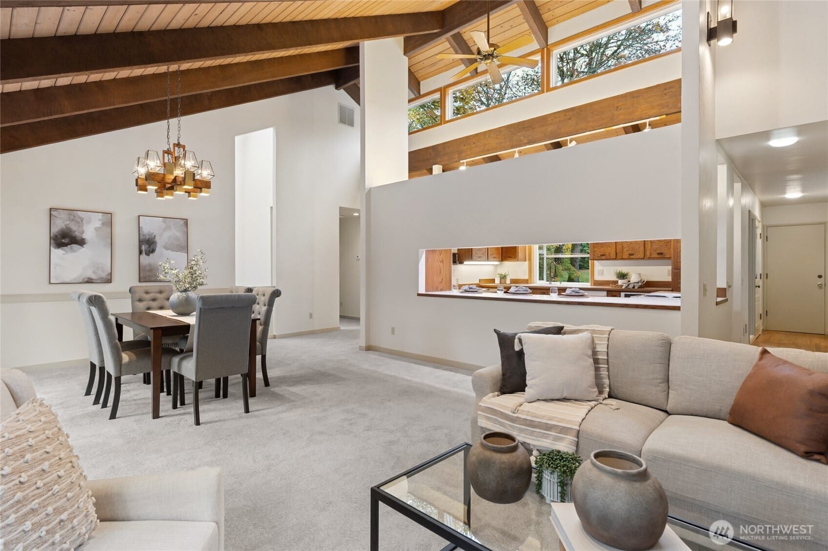 Olympia, Washington, 98502, United States, 4 Bedrooms Bedrooms, ,2 BathroomsBathrooms,Residential,For Sale,1988931