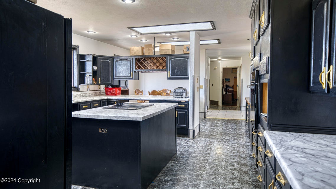 Gillette, Wyoming, 82718, United States, 3 Bedrooms Bedrooms, ,3 BathroomsBathrooms,Residential,For Sale,1977220