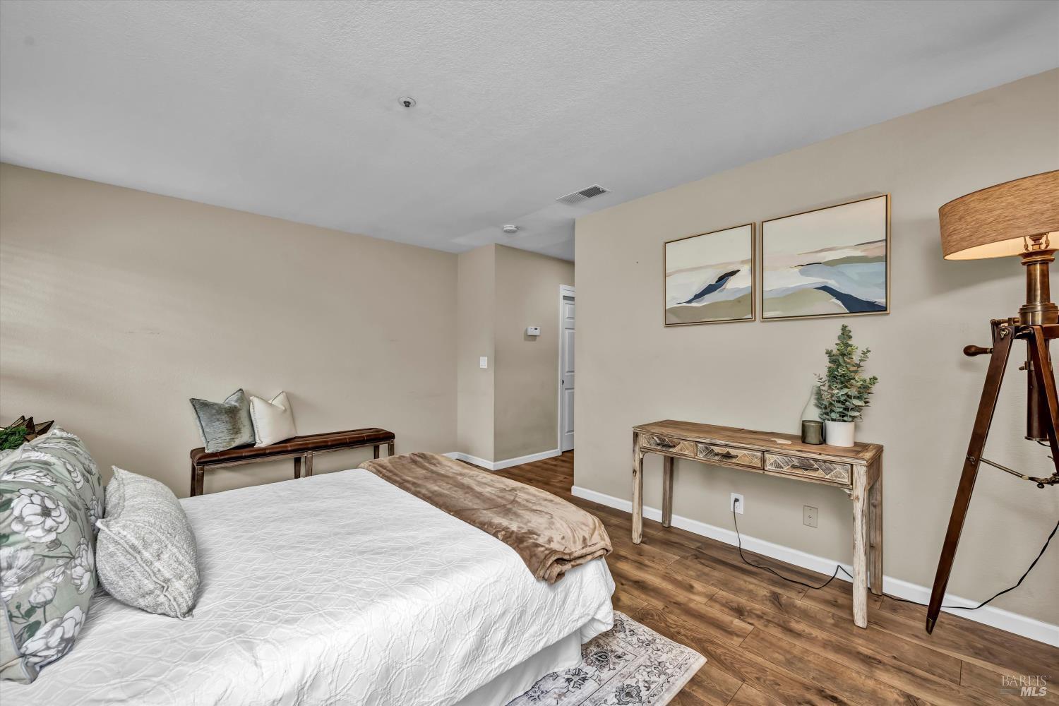 Napa, California, 94558, United States, 3 Bedrooms Bedrooms, ,3 BathroomsBathrooms,Residential,For Sale,1838143