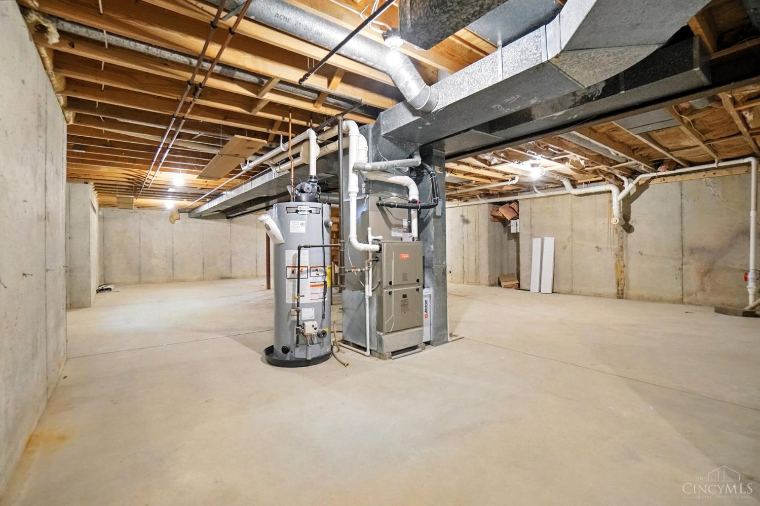 Liberty Twp, Ohio, 45044, United States, 4 Bedrooms Bedrooms, ,4 BathroomsBathrooms,Residential,For Sale,1938981