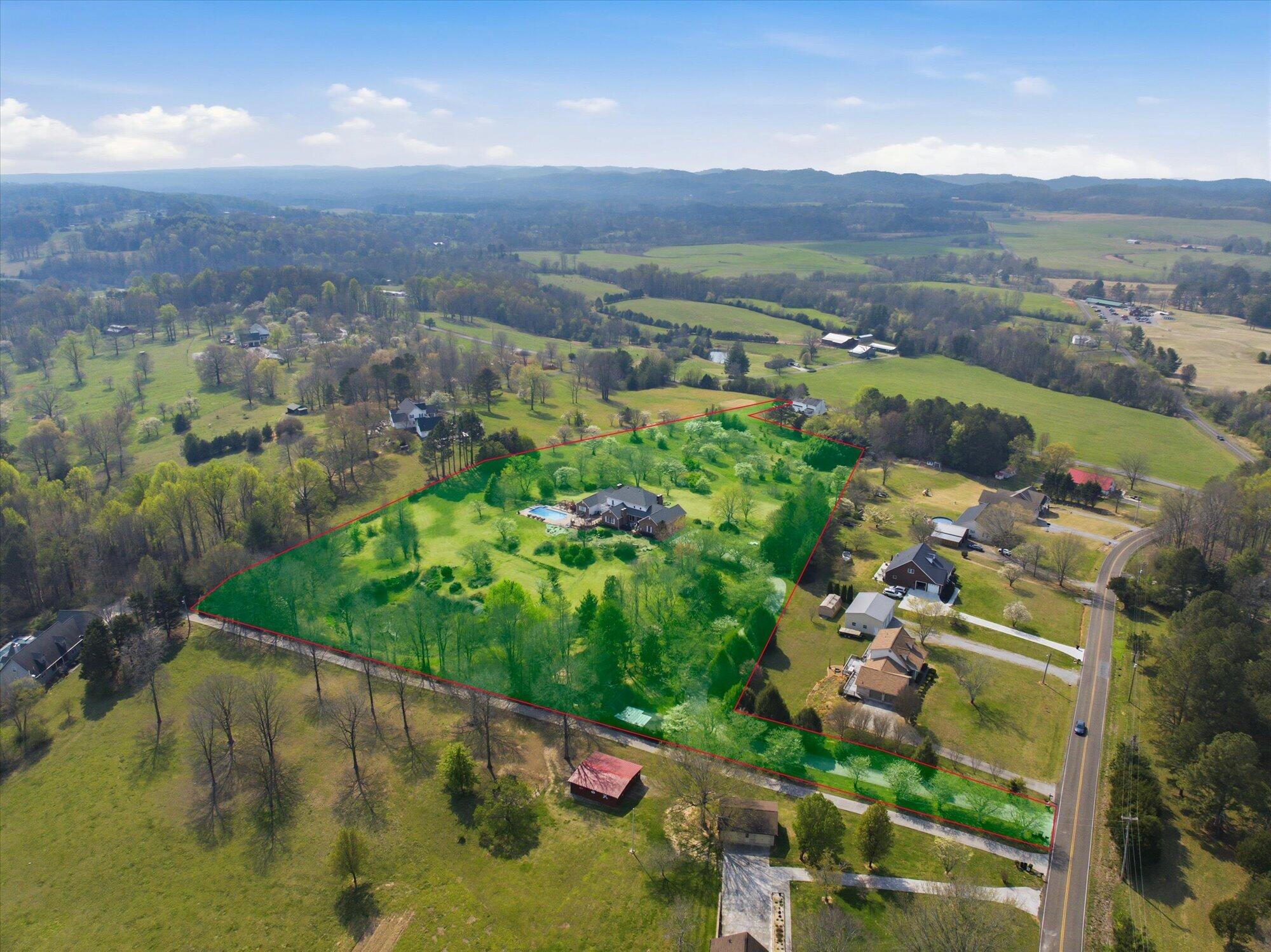 Athens, Tennessee, 37303, United States, 4 Bedrooms Bedrooms, ,4 BathroomsBathrooms,Residential,For Sale,2031458